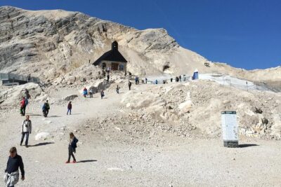 A Private Zugspitze Mountain Tour and Pretzel Making Experience - Cable Car to Zugspitze: Fast Access, Big Views