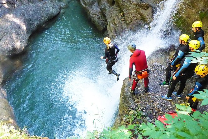 Canyoning Starzlachklamm - Level 2 tour in the Allgäu - Gear and Warmth: Why This Tour Includes Thick Wetsuits