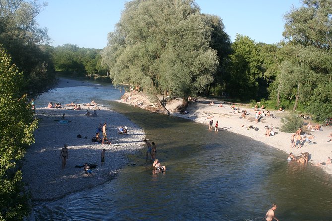 City Bike and English Garden Tour - English Garden: the Munich pause that’s worth the hype