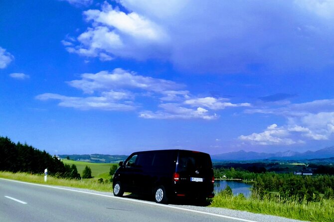 EXCLUSIVE 3 Royal Castle SKIP-THE LINE Tour of Neuschwanstein + Linderhof + Hohenschwangau from Munich - Linderhof: Ludwig’s most intimate castle, with French Rococo rooms