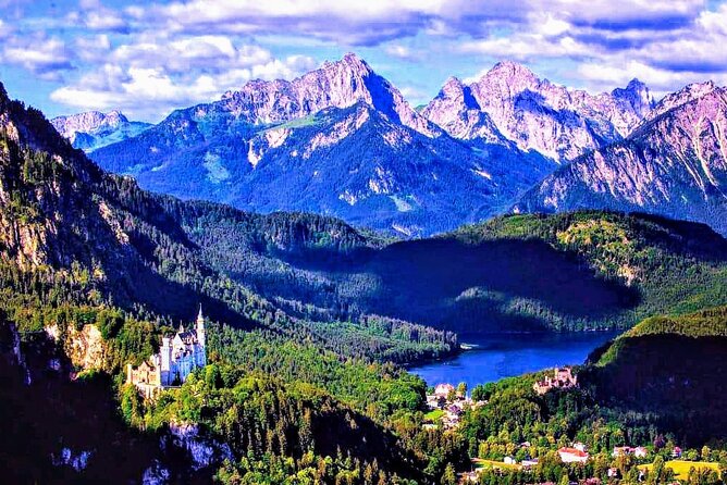 EXCLUSiVE SKIP-THE-CROWDS Neuschwanstein and Linderhof Castle Tour from Munich INCL. TICKETS - Pöllat Waterfall: quick views from the castle area