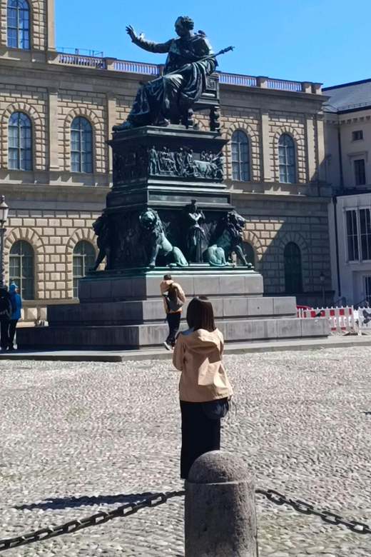 Exploring Munich by Pedicab: Premium Two Hour Tour - The Pablo Catalan Factor: Personal Storytelling That Answers Questions