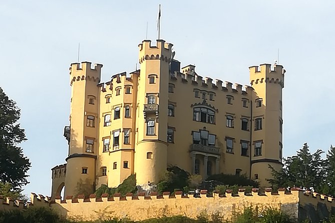 Express 6 tour from Munich to Neuschwasntein Castle - Getting Your Castle Time Right: About 4 Hours of Independent Exploring