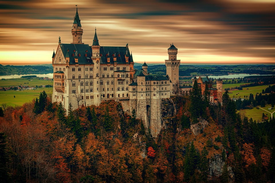 From Füssen: Neuschwanstein & Linderhof Castles Private Tour - Oberammergau Lunch Break and the World of Woodcarving