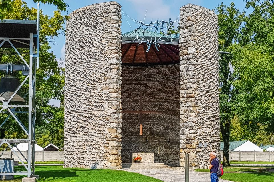 From Munich: Dachau Memorial Site Half-Day Trip - Weather, Steps, and What to Bring When Food Is Off-Limits