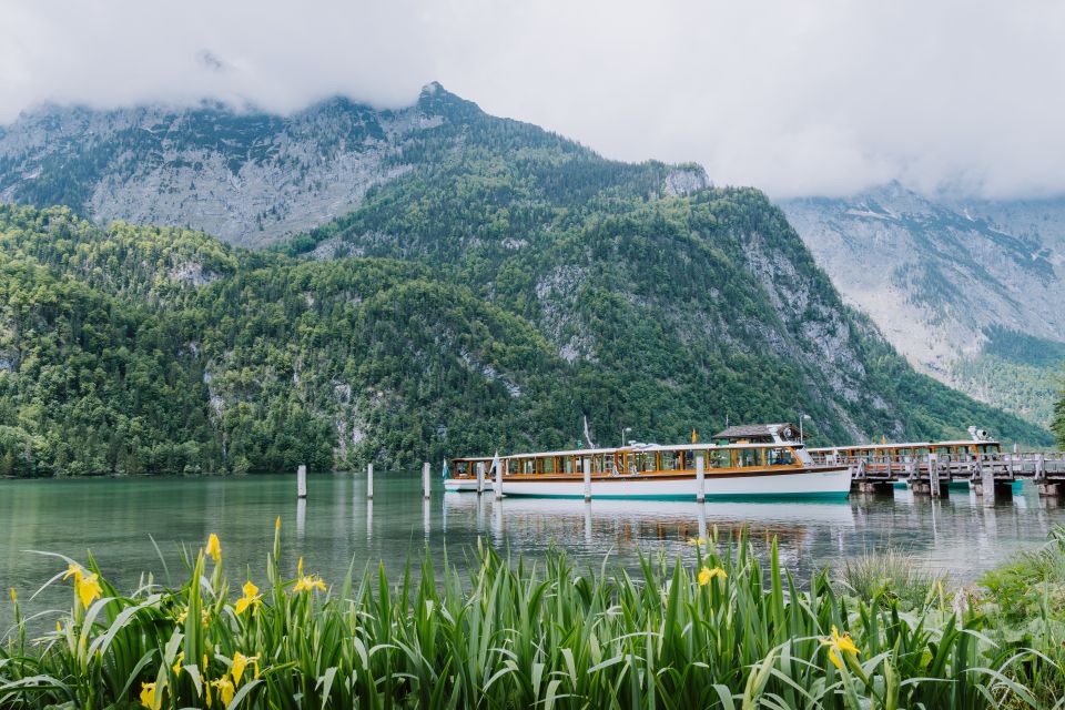 From Munich: Königsee Day Tour by Van - Berchtesgaden old town and that smart bakery pause