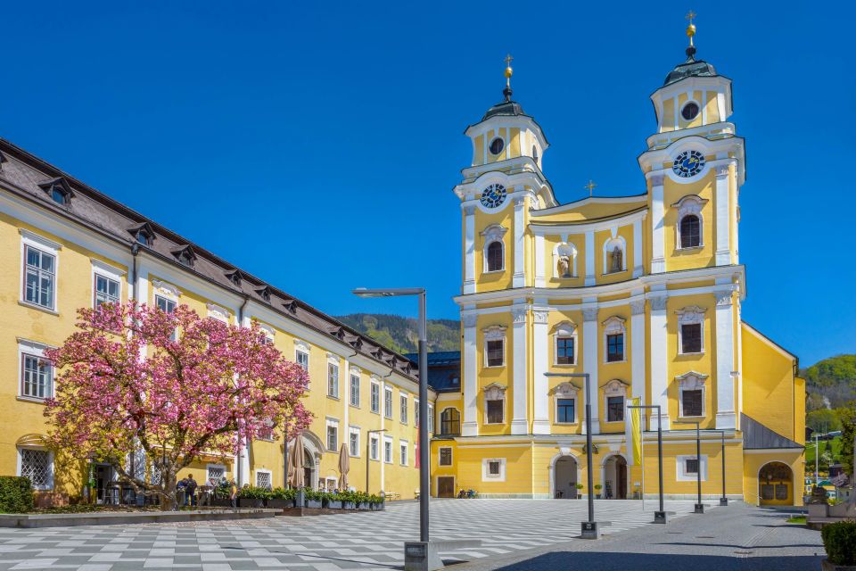 From Munich: Salzburg, St. Wolfgang, and the Salzkammergut - A Day Trip Shortcut: Munich to Salzburg Plus the Lakes
