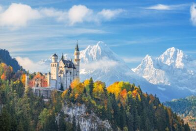 From Munich: Trip to Neuschwanstein & Linderhof in Spanish - Mary’s Bridge Views: The Famous Stop (When It’s Open)