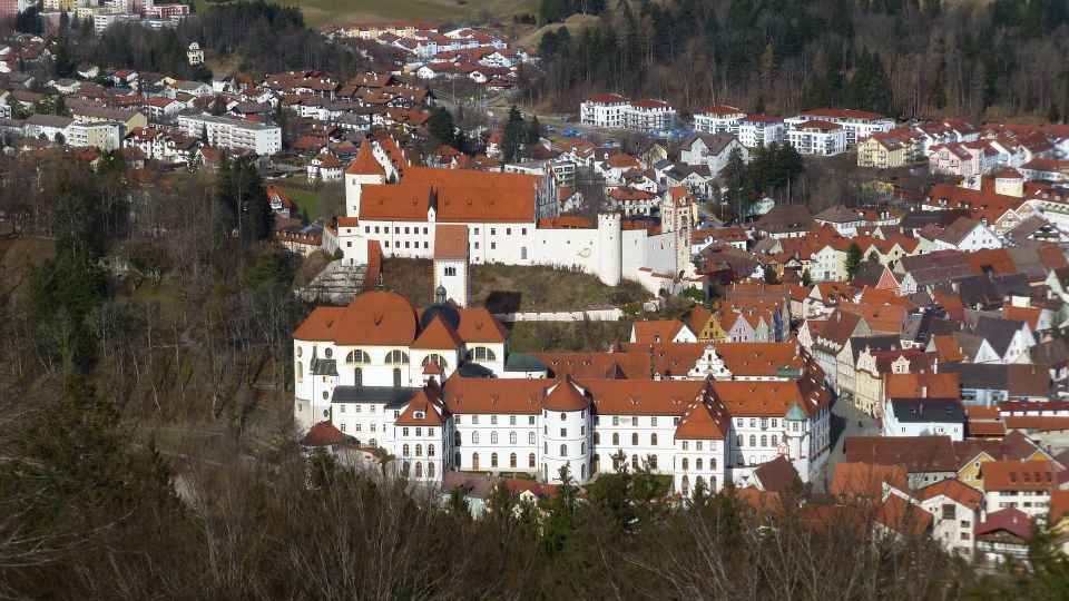 Füssen: Private Guided Walking Tour - Entering a town that’s built for walking