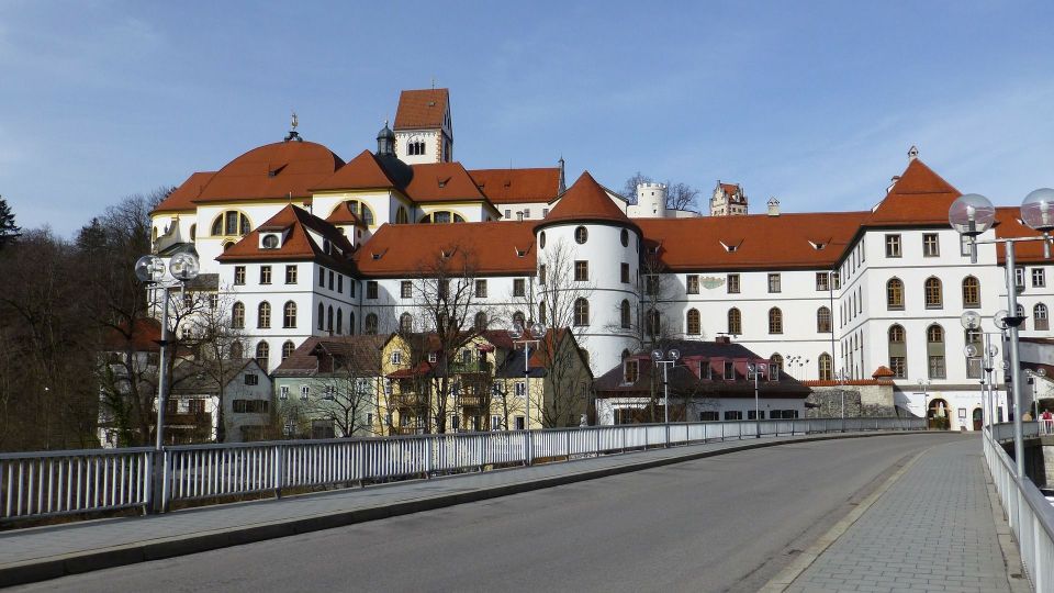 Füssen: Private Guided Walking Tour - Medieval alleys, the turquoise river, and old-town texture