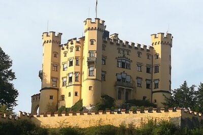 Half day tour private from Munich to Neuschwanstein Castle - Price and Logistics: What You’re Really Paying For