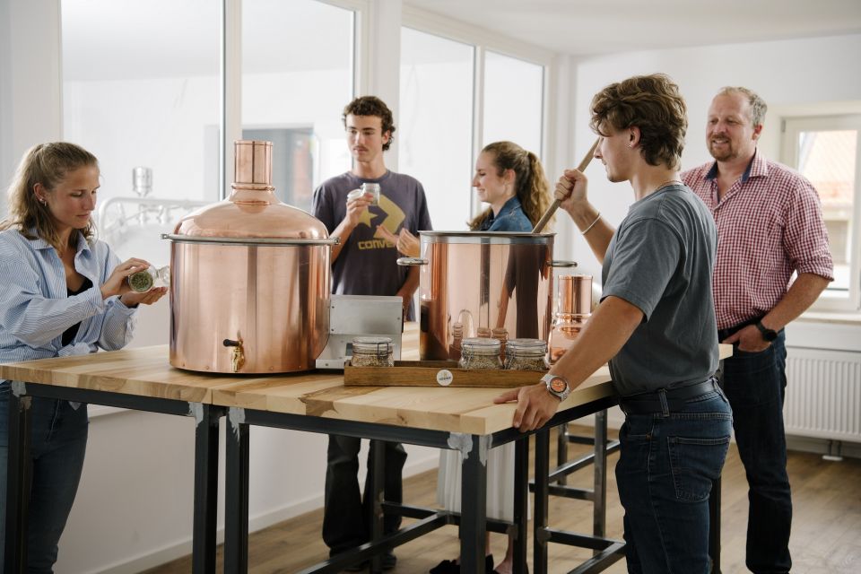 München: Braukurs mit Führung und Verkostung - The Mobile 20-Liter System: Where the Brewing Gets Real
