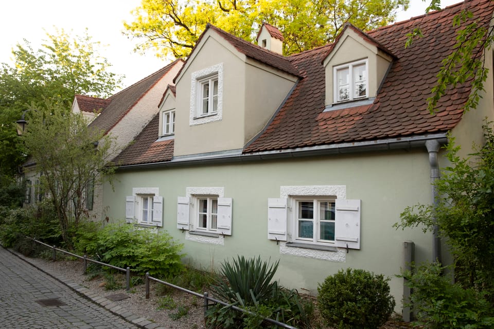 Munich: 3-Hour Food Tour Through Haidhausen in GERMAN - Who This Tour Fits Best (and Who Might Feel Frustrated)