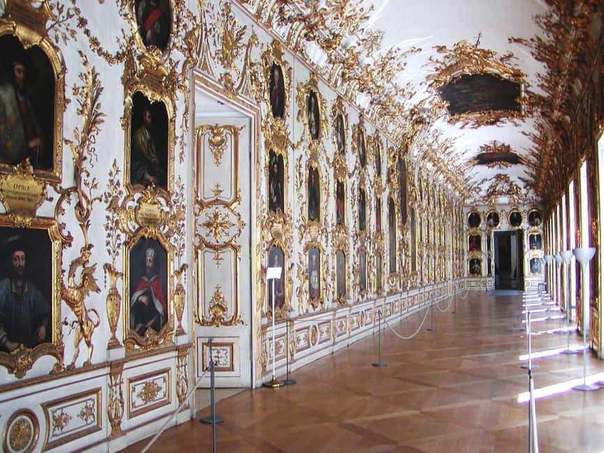 Munich: Classical Concert at the Residenz Palace - Getting to the Lion Gate meeting point without losing an hour