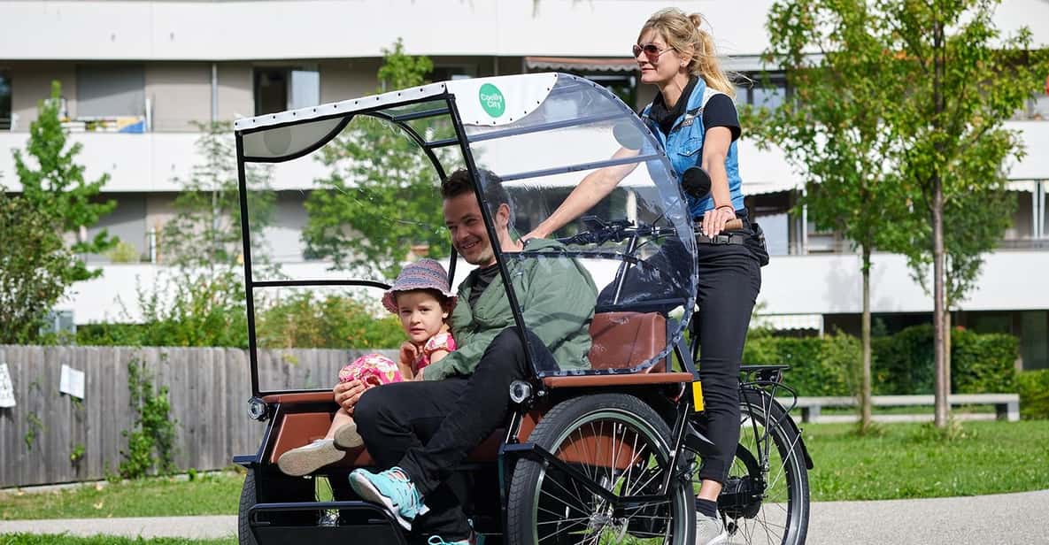 Munich: Day-rent rickshaw and explore Munich yourself - Nymphenburg Palace by bike: stop when you want, roam when you feel like it