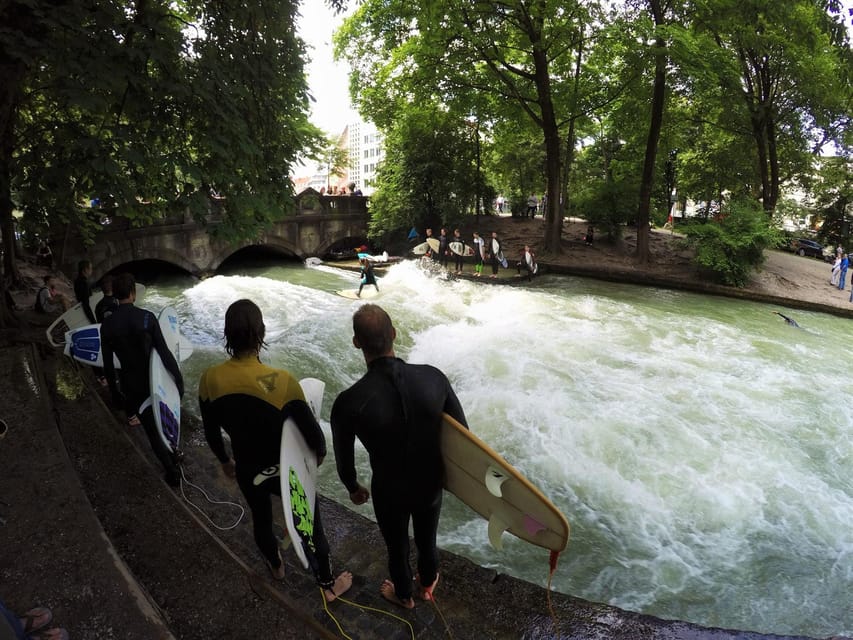 Munich: Eisbachwelle River Surfing Experience - Where you’ll surf and what to do about crowds