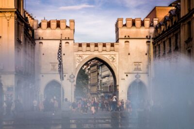 Munich - Illuminati & other Secret Societies, Tour in German - Where the Tour Starts Under Karlstor Arch