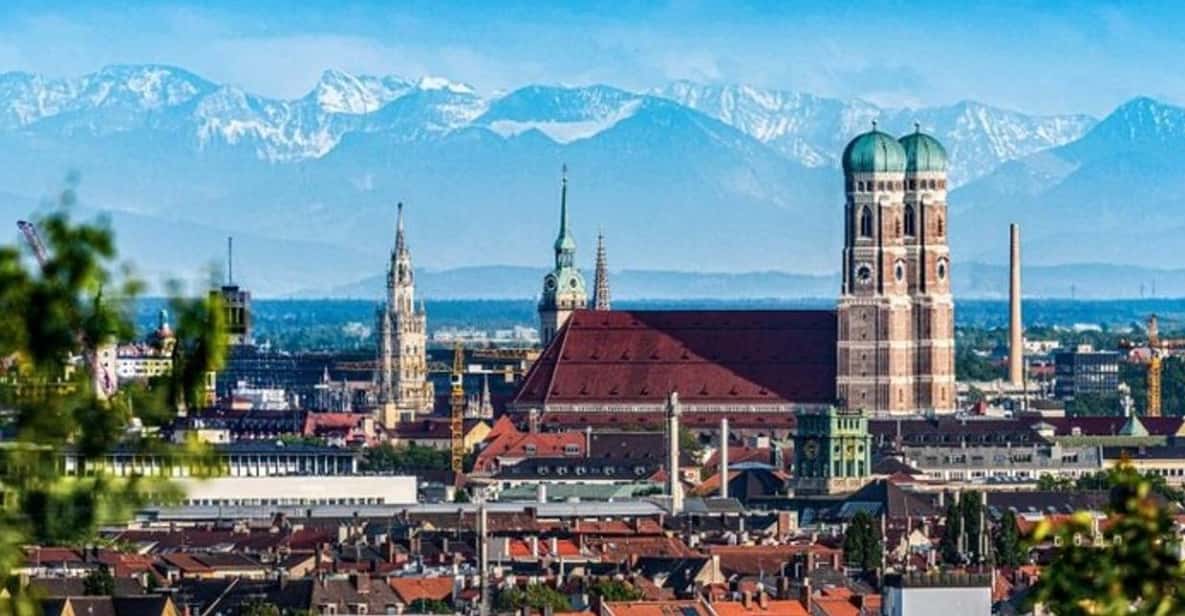 Munich: Must-See Attractions Walking Tour - Hofbräuhaus: the world-famous beer hall with royal history