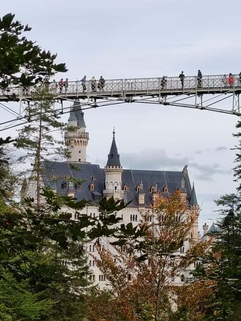 Munich: Neuschwanstein Castle by Bus with Alpine Bike Ride - Mary’s Bridge Photos, Steep Walking, and Optional Ways Up