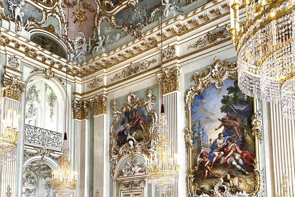 Munich Nymphenburg Palace Tickets and Tour, Carriage Museum - Who should book this Nymphenburg + Carriage Museum tour?