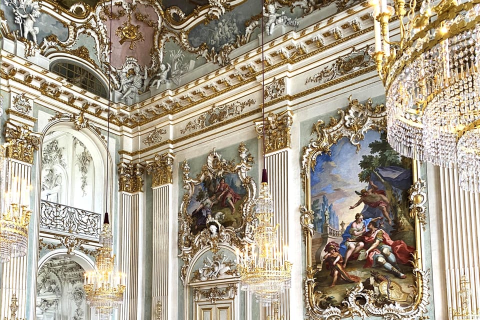 Munich Nymphenburg Palace Tickets and Tour, Carriage Museum - Marstallmuseum in 30 minutes: why coaches belong on your Munich list