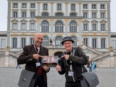 Munich: Nymphenburg Palace with official Guide - Outside first: the love story and the 600-meter palace sweep