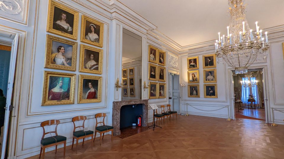 Munich: Nymphenburg Palace with official Guide - Ludwig II’s Birth Room: a personal turn inside royal power