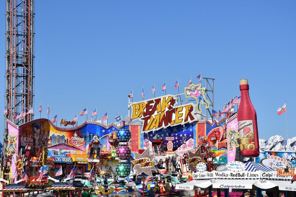 Munich: Oktoberfest Big Beer Tent Evening Table Reservation - Price and logistics: is $453 per person worth it?