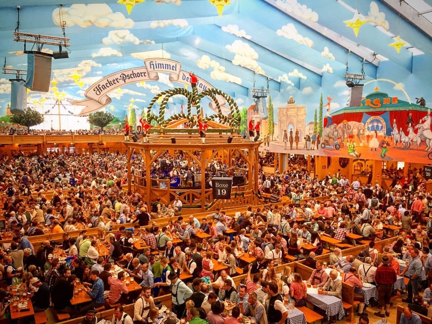 Munich: Oktoberfest Tour with Tent Reservation, Food & Beer - Why the Guide Changes Everything in a Tent
