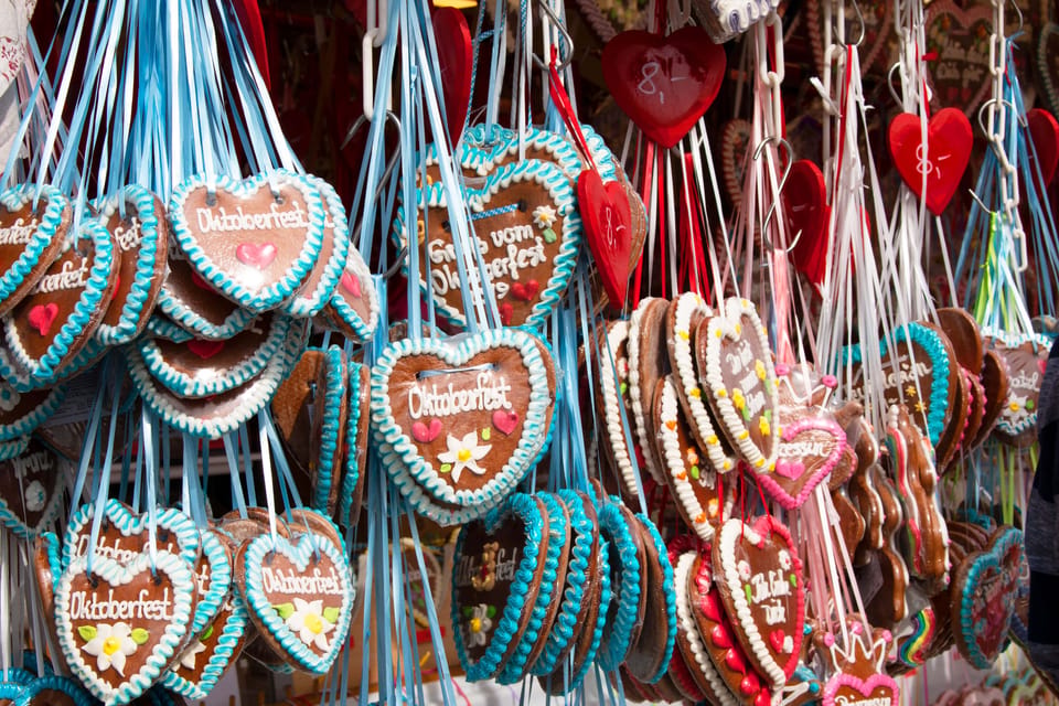 Munich: Oktoberfest Tour with Tent Reservation, Food & Beer - Price and Value: What You’re Actually Paying For