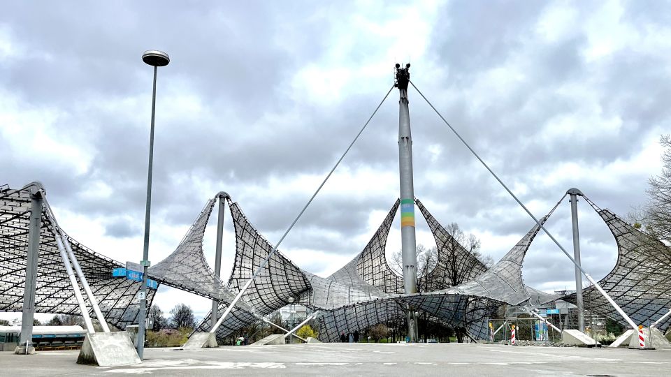 Munich: Private Half-Day Guided Walking Tour - House of Art and WWII-Era Stops: Learning Without Looking Away