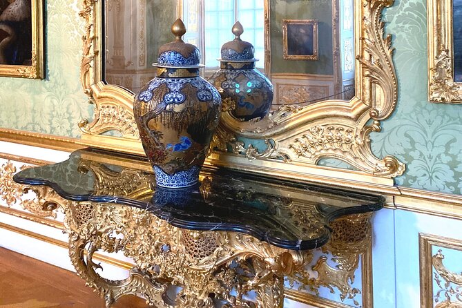 Munich Residenz Palace and Hofgarten Skip-the-line 2,5h Tour - Max-Joseph-Platz: the royal “stage set” for your palace visit