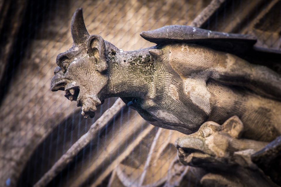 Munich: Spooky Tour of Old Town in German - Cursed Places and Doomed Events: Why It Feels Real
