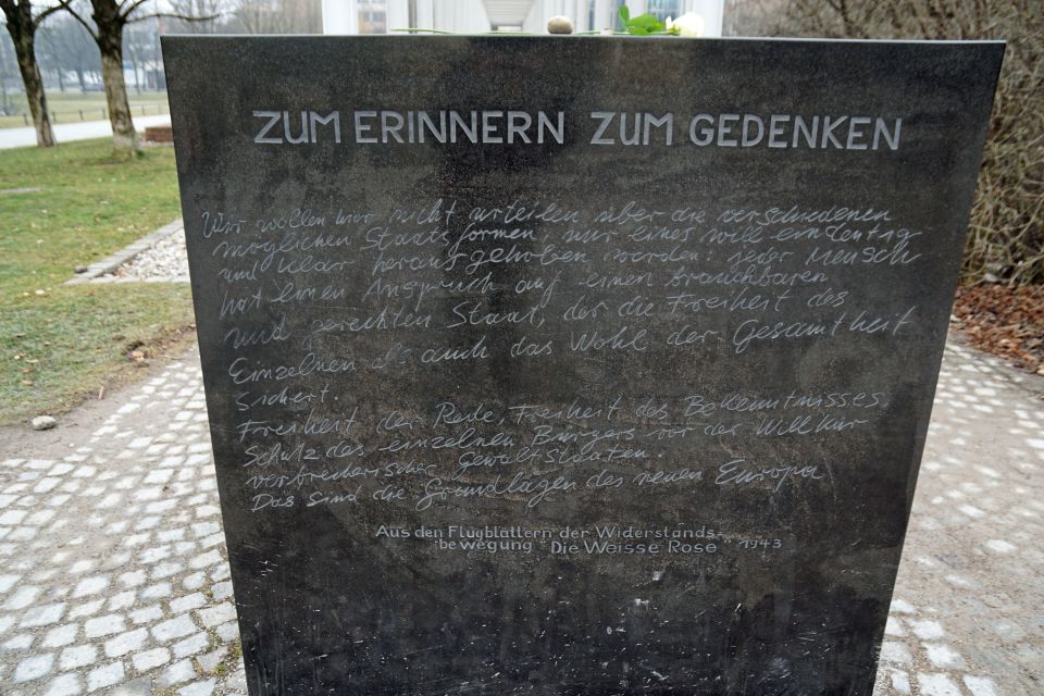 National Socialism WWII with licensed guide - private tour - Who should book this tour, and who might want something else