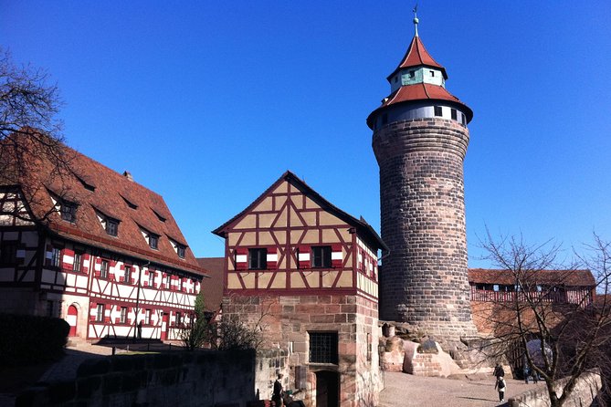 Nuremberg Guided Day Trip from Munich by Train - Radius Tours meeting point: the one thing that prevents chaos