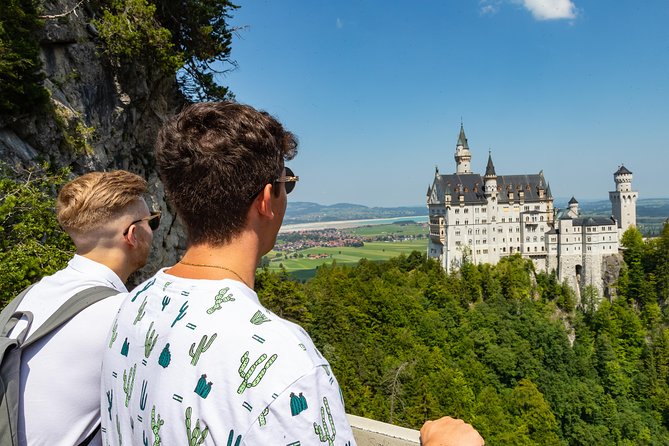 Premium Neuschwanstein Castle and Linderhof VIP Tour from Munich - Linderhof Castle: guided rooms and gardens, timed like a pro