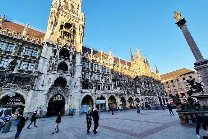Private audio book city rally in Munich city centre - Why these squares feel different when you’re solving orders