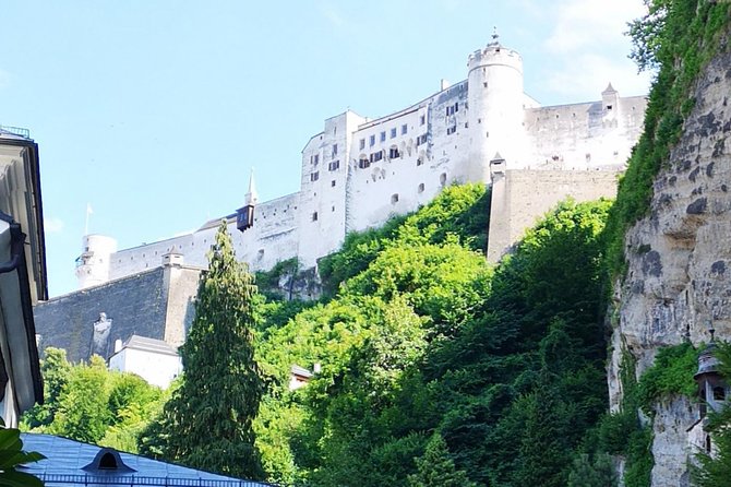 Private Eagles Nest & Salzburg Mini Van Tour incl. S.O.M sights - Schloss Hellbrunn and the Gazebo grounds: a scenic Sound of Music tie-in