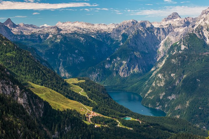 Private Lake Königssee & Salt Mine Berchtesgaden Tour with Lunch - Returning to Munich: comfortable transport and a clean finish