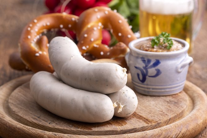 Private Munich Beer Hall Tour with 3-Course Meal & Beer Tastings - A private beer-and-history route that actually feels like Munich