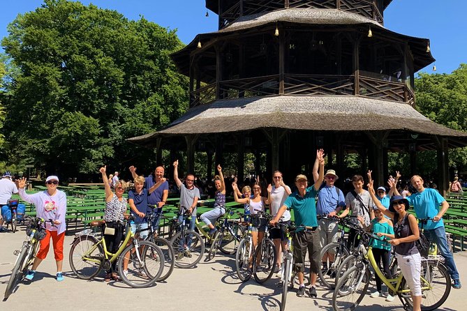 Private Munich Bike Tour - Starting at Radius Tours and getting your bearings