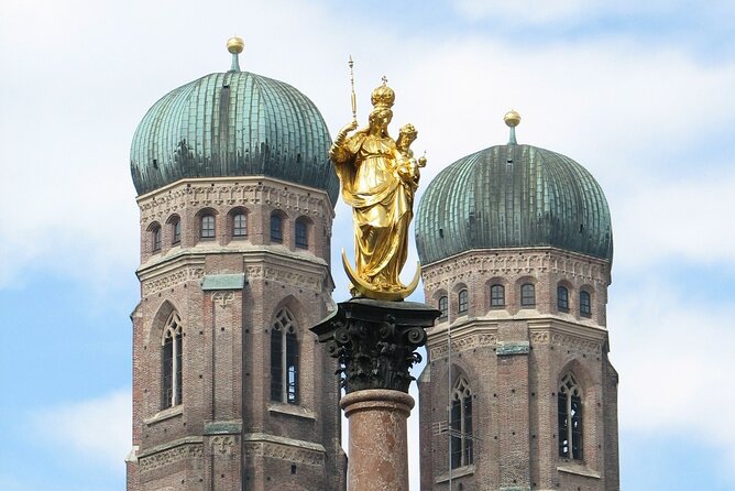 Private Munich History and Beer Culture Walking Tour - Stop 2: Rathaus-Glockenspiel and the Bell-Clock Moment