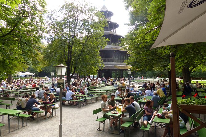 Private Munich History and Beer Culture Walking Tour - Stop 4: Bier- und Oktoberfest Museum and a Beer Tasting Break