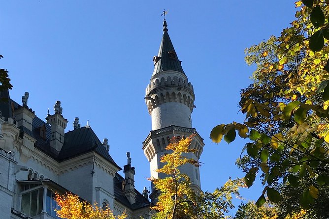 Private Neuschwanstein castle tour from Oberammergau village - Why a Private Neuschwanstein Day Beats the Usual Line-Circus