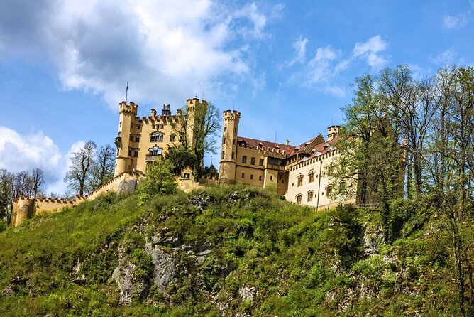 Private Tour at Neuschwanstein And Linderhof Palaces From Munich - Linderhof palace: the completed one, plus gardens with real personality