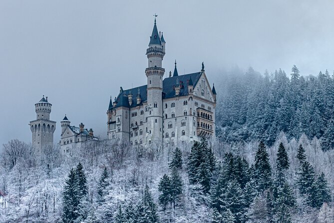 Private Tour to Neuschwanstein Castle & Linderhof from Munich - Linderhof: Versailles influence, Ludwig’s “small palace,” and possible grotto changes