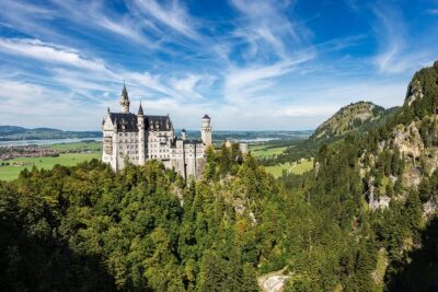 Private Tour to Neuschwanstein & Linderhof, Skip The Line & Lunch - Neuschwanstein Castle: Guided Entry, Smart Photo Time, Mary’s Bridge Options