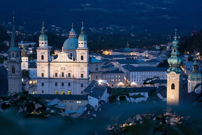 Private Transfer from Munich to Salzburg with 2 hours for sightseeing - A private Munich to Salzburg transfer that actually saves stress