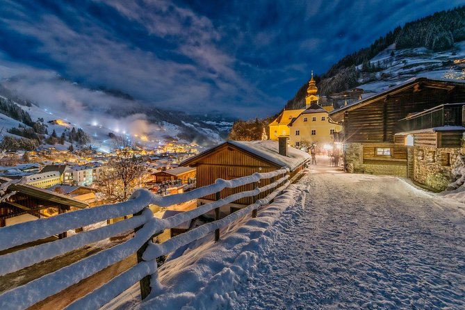Private Transfer from Munich to Salzburg with 2 hours for sightseeing - Picking the right sightseeing stop: Eagle Nest, lakeside towns, and more