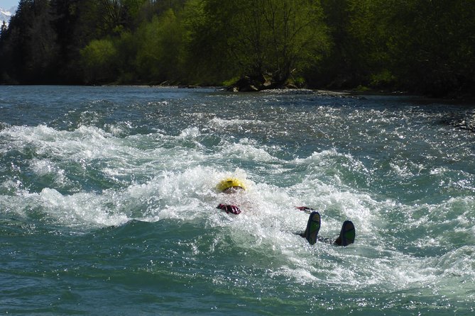 Rafting classic Iller - Level 2 white water tour - The 10 kilometers of Iller water: waves, curves, and the calmer stretches that keep it fun